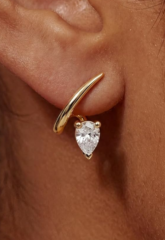 18K gold ear climber with a pear-cut crafted diamond drop